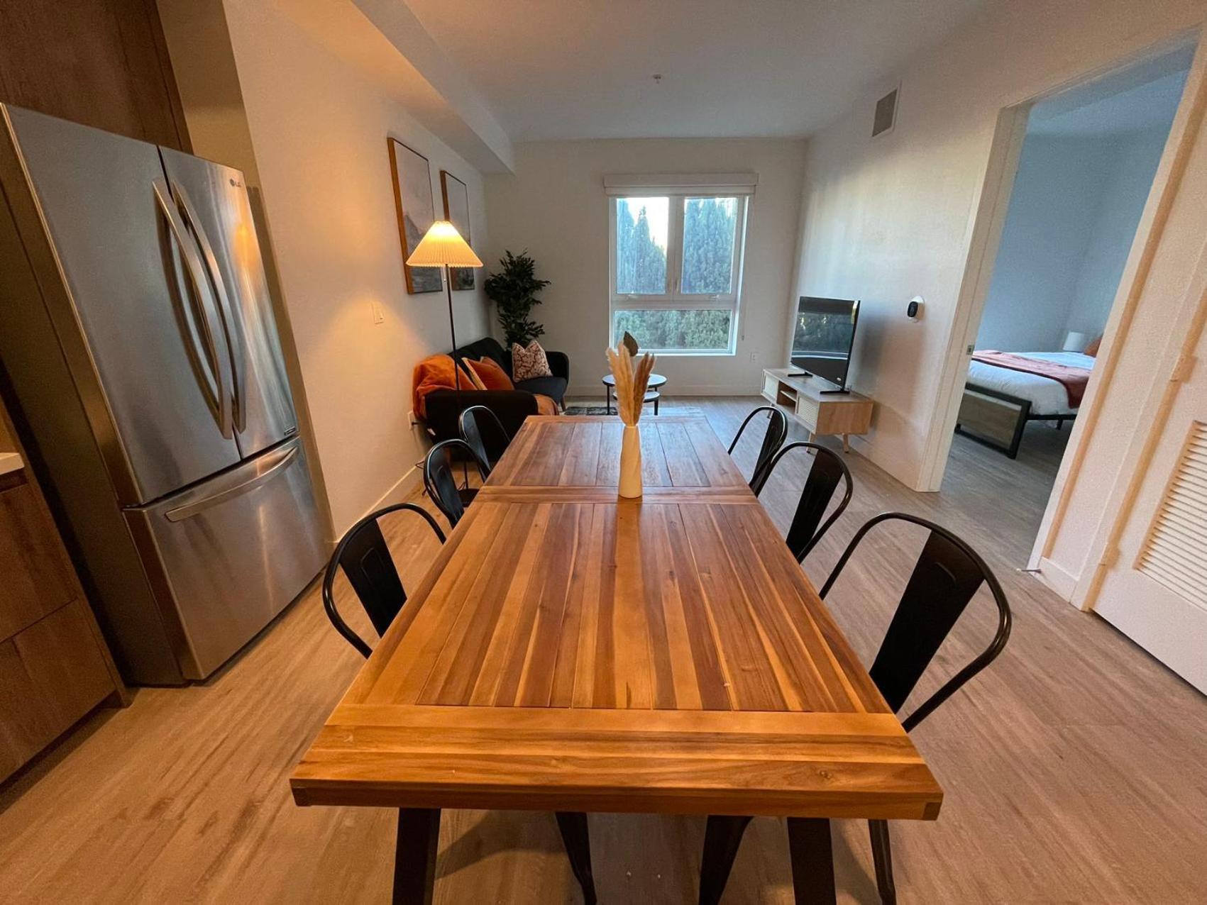 Отель Chic Urban Retreat In Heart Of La, Steps From Attractions! Лос-Анджелес Экстерьер фото