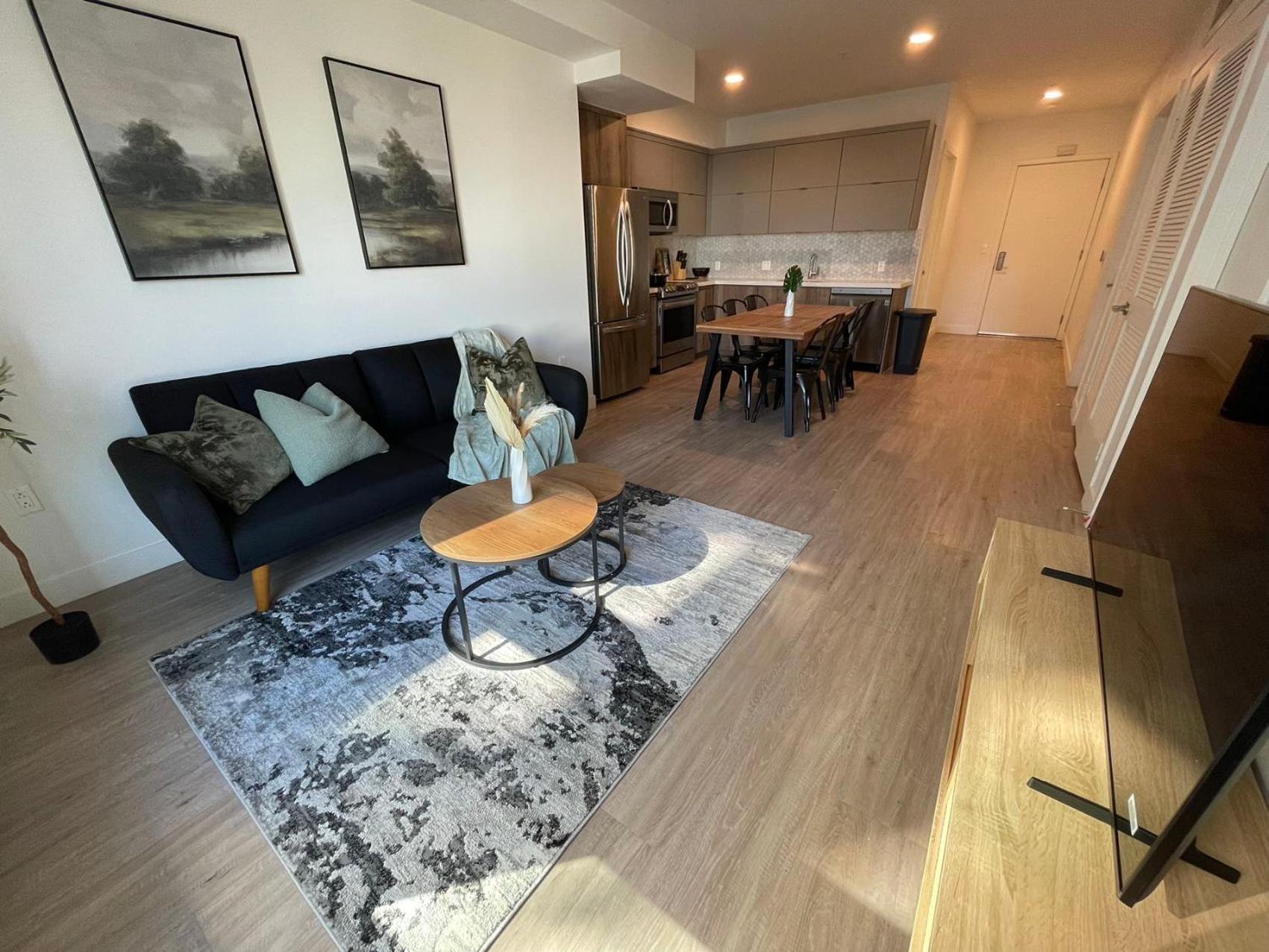 Отель Chic Urban Retreat In Heart Of La, Steps From Attractions! Лос-Анджелес Экстерьер фото